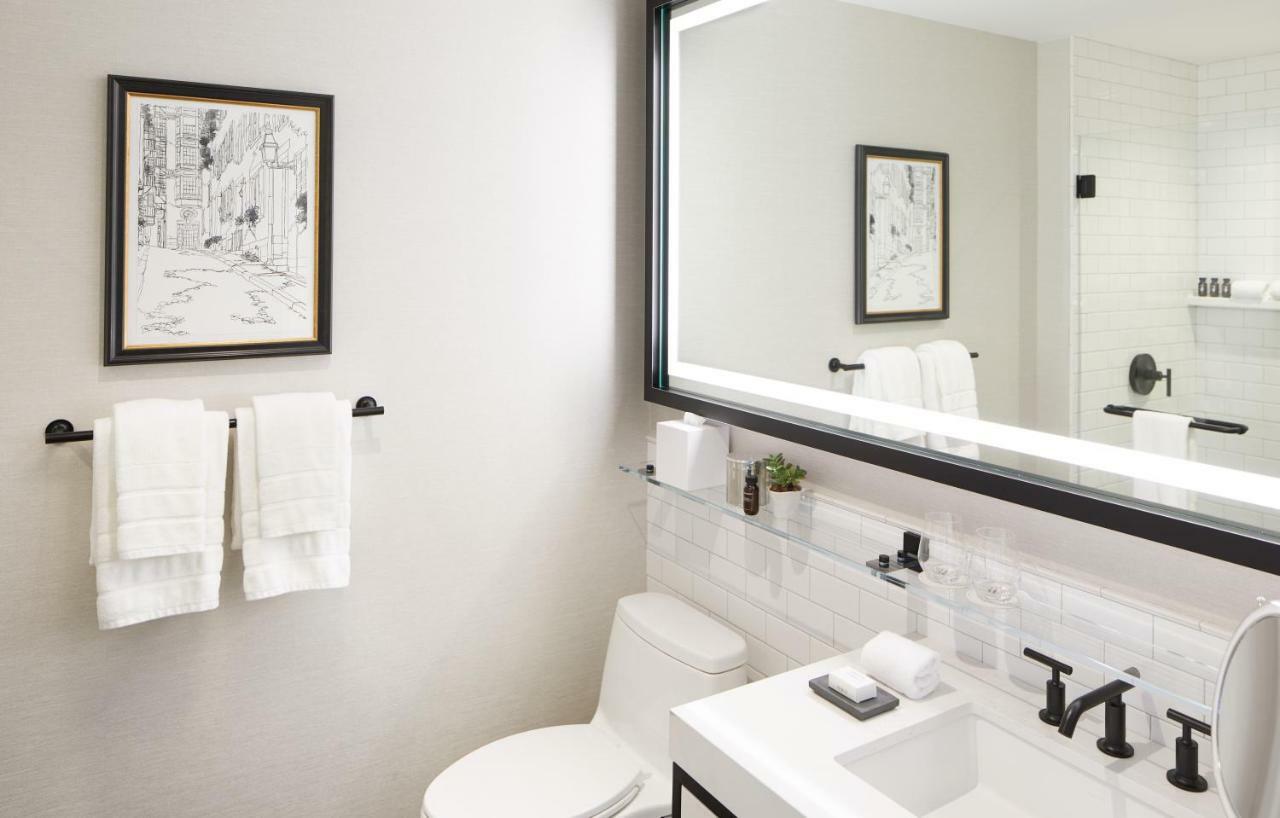 波士顿惠特尼酒店 外观 照片 Bathroom